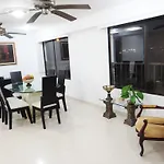 Penthouse Duplex Con Vista A La Bahia.