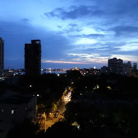 Penthouse Duplex Con Vista A La Bahia. Apartamento