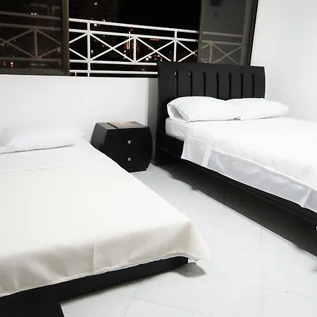 Apartamento Penthouse Duplex Con Vista A La Bahia. *